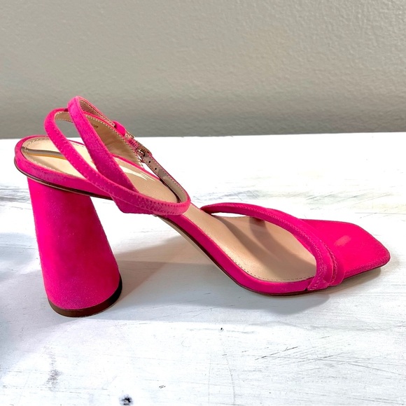 Sam Edelman NEW Kia, Suede 4” Block Heel, Buckle Strap, Dahlia Pink, Size 8 - Picture 2 of 10